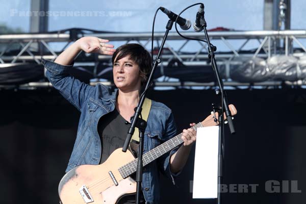 CAT POWER - 2014-05-31 - PARIS - Parc de Bagatelle - Chan Marshall